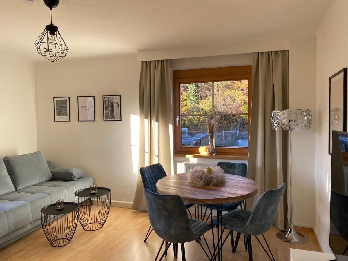 Gemuetliche Wohnung Mit Gartenblick Innsbruck Buitenkant foto