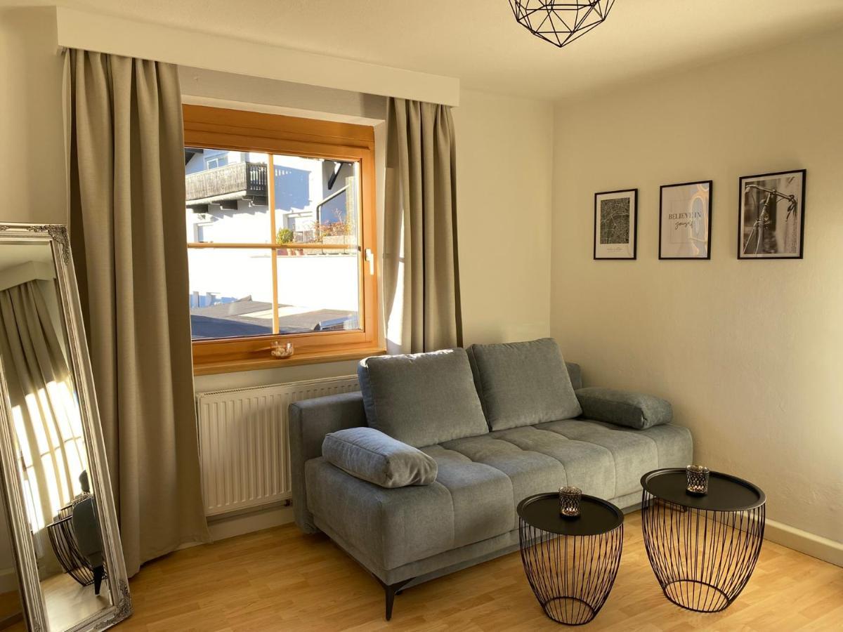 Gemuetliche Wohnung Mit Gartenblick Innsbruck Buitenkant foto